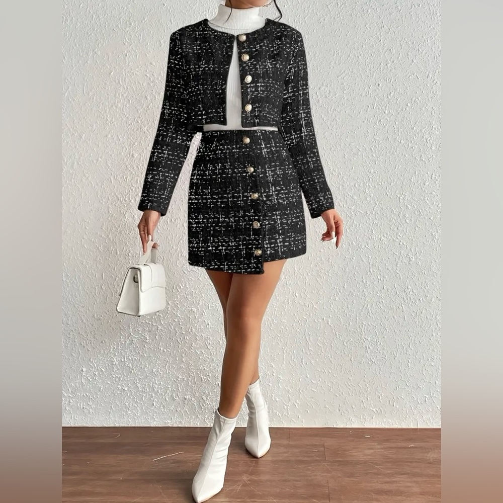 New tweed skirt suit